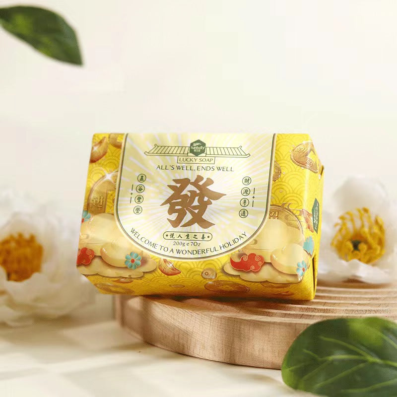 Soap grinding by hand