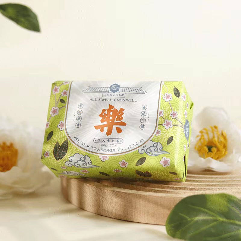 Soap grinding by hand
